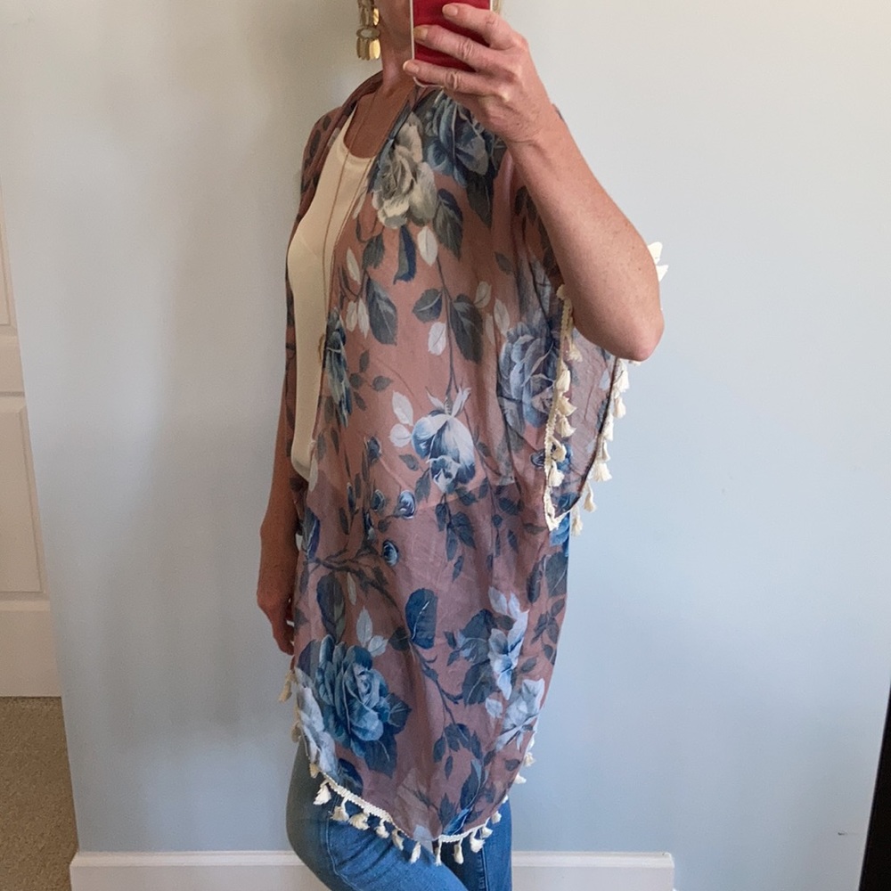 Floral Print Boho Kimono - Picture 3 of 8